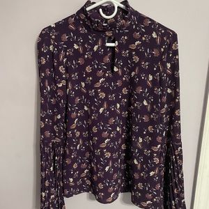 Small floral long bell sleeve shirt